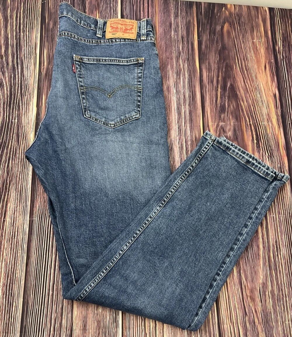 Levis 502 Regular Taper Blue Jeans Mens Size 40x36 (Measures 40x35)